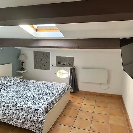 De Cuques T2 Guest house *