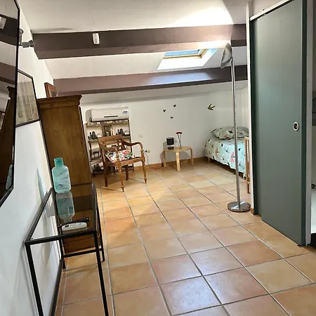 De Cuques T2 Guest house *